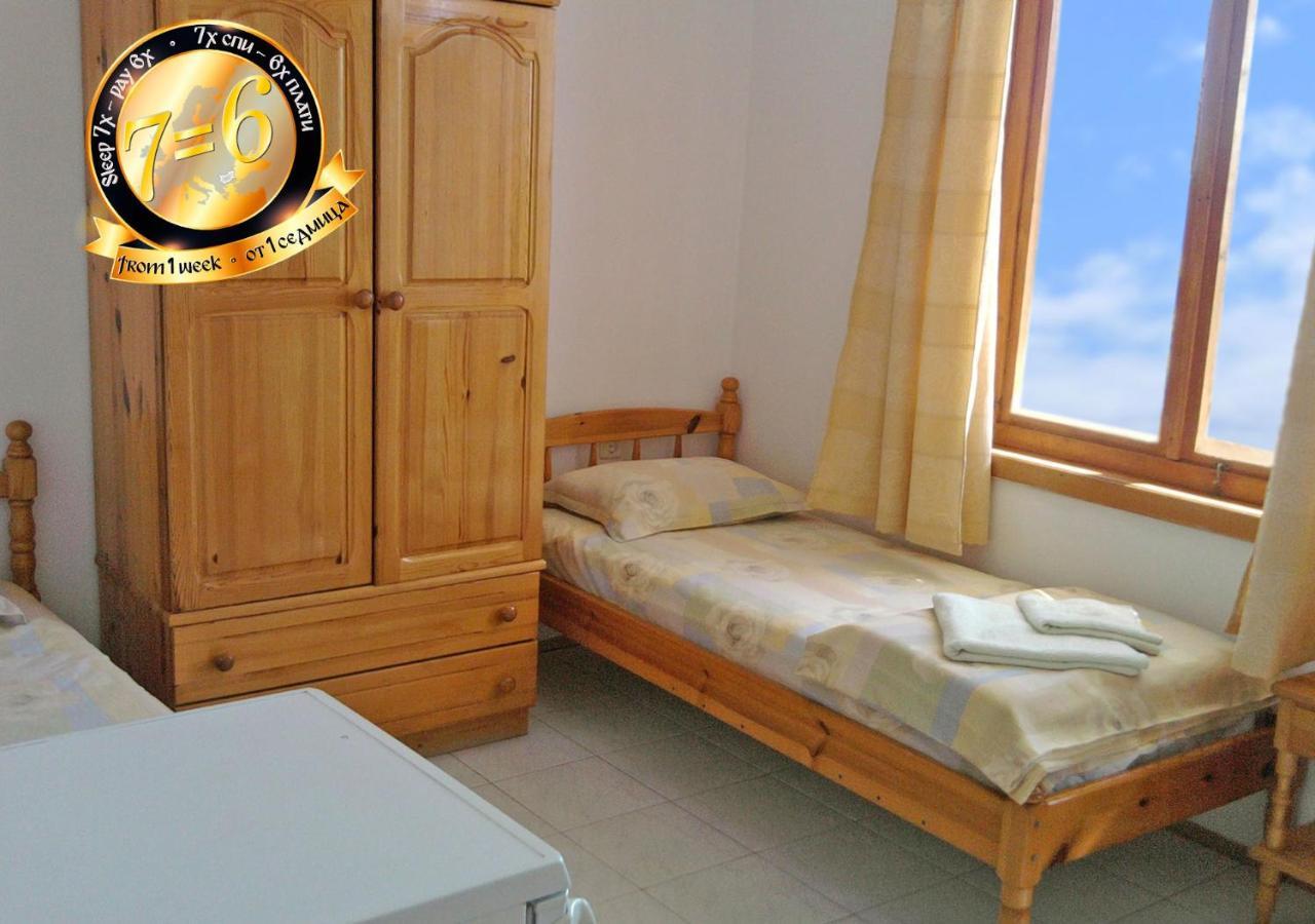 Pension Dicev Obzor Buitenkant foto
